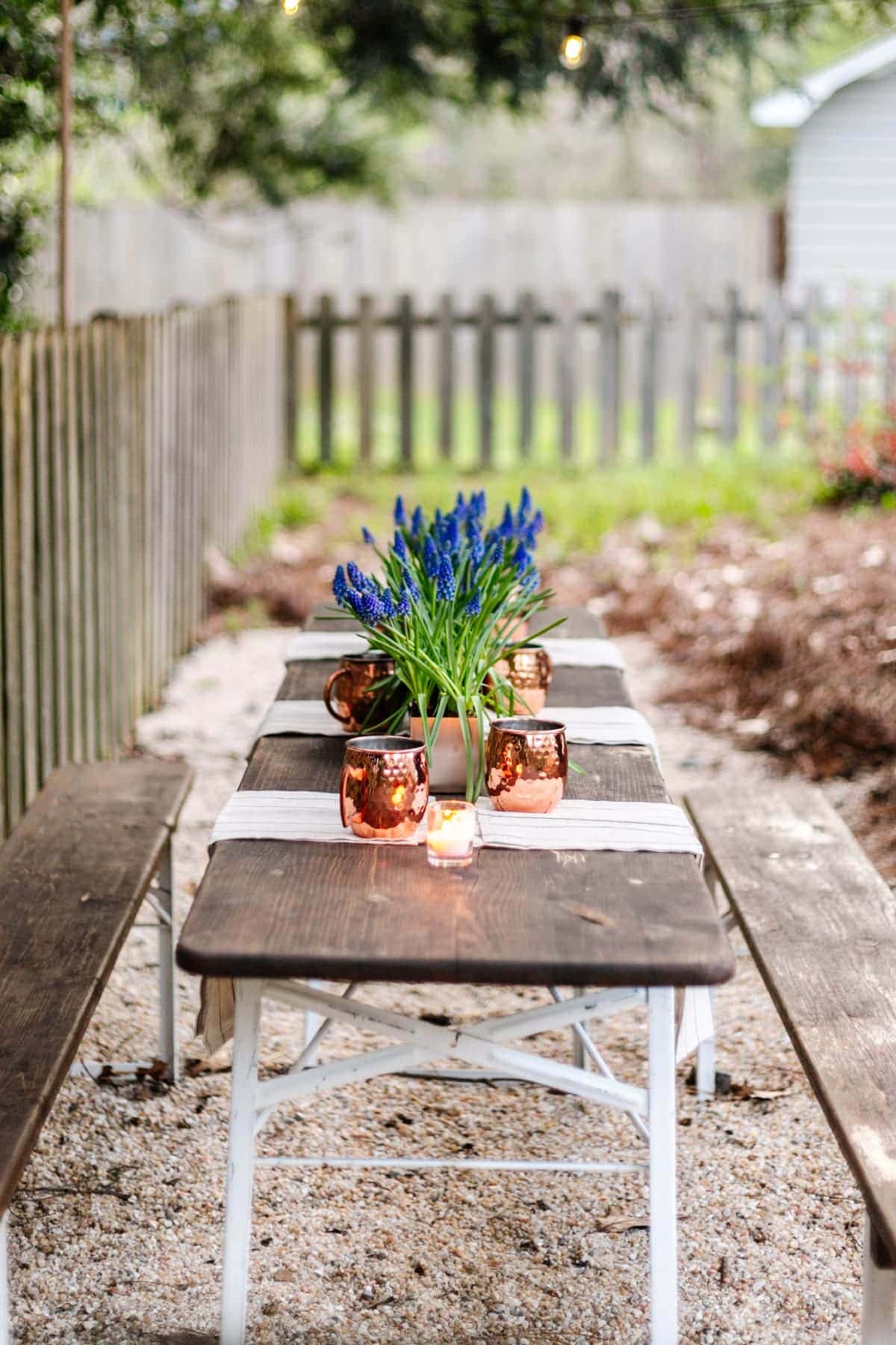 summer table decor on a beer garden table for a backyard cookout
