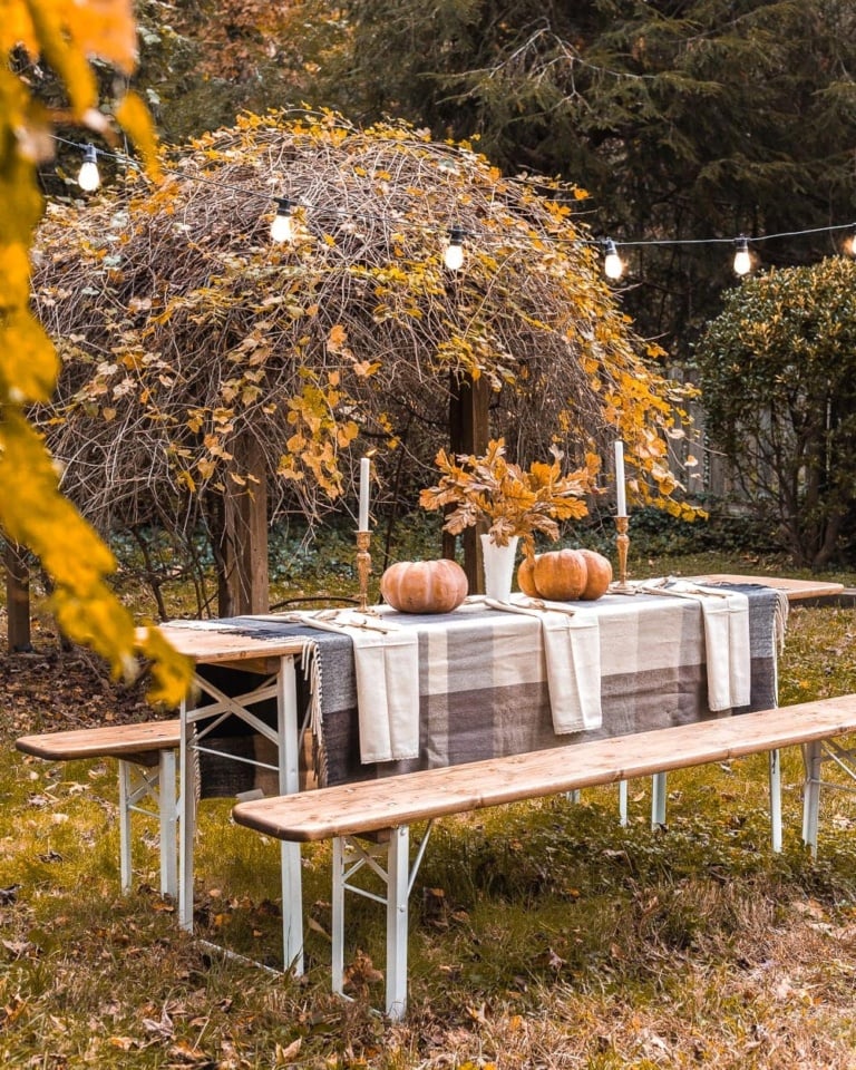 Beer Garden Table Makeover and Alfresco Thanksgiving