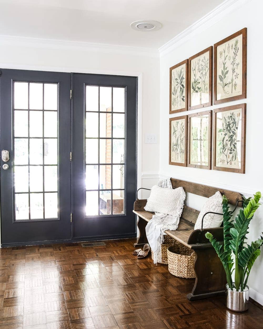 Botany Printable Art and a Wall Decor Hanging Trick | blesserhouse.com - A free download of botany printable art perfect for spring and summer, plus a wall decor hanging hack to make hanging frames quick and easy.