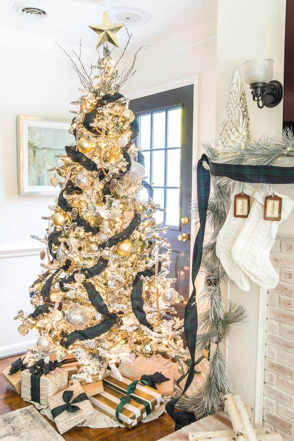 DIY Christmas decorating with ribbon