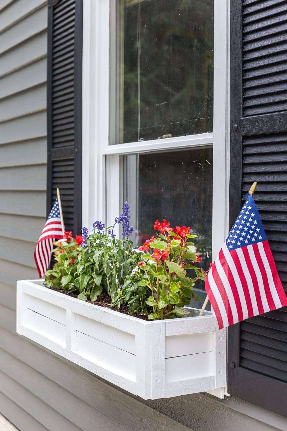 window box with flowers and July 4th decor