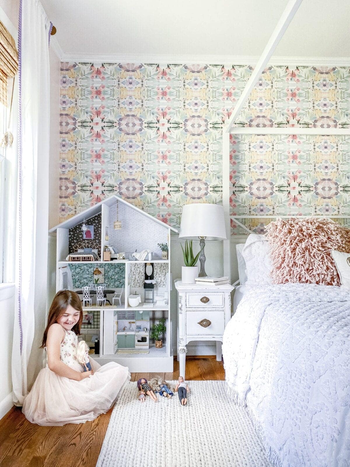 Barbie dollhouse makeover