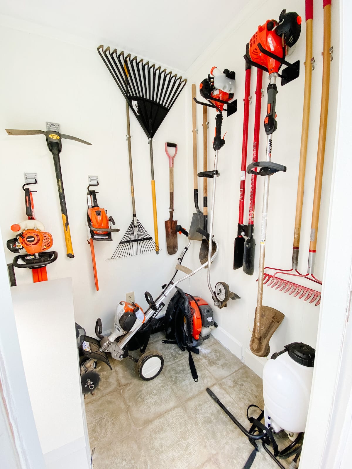 landscaping tools organization for lawn equipment