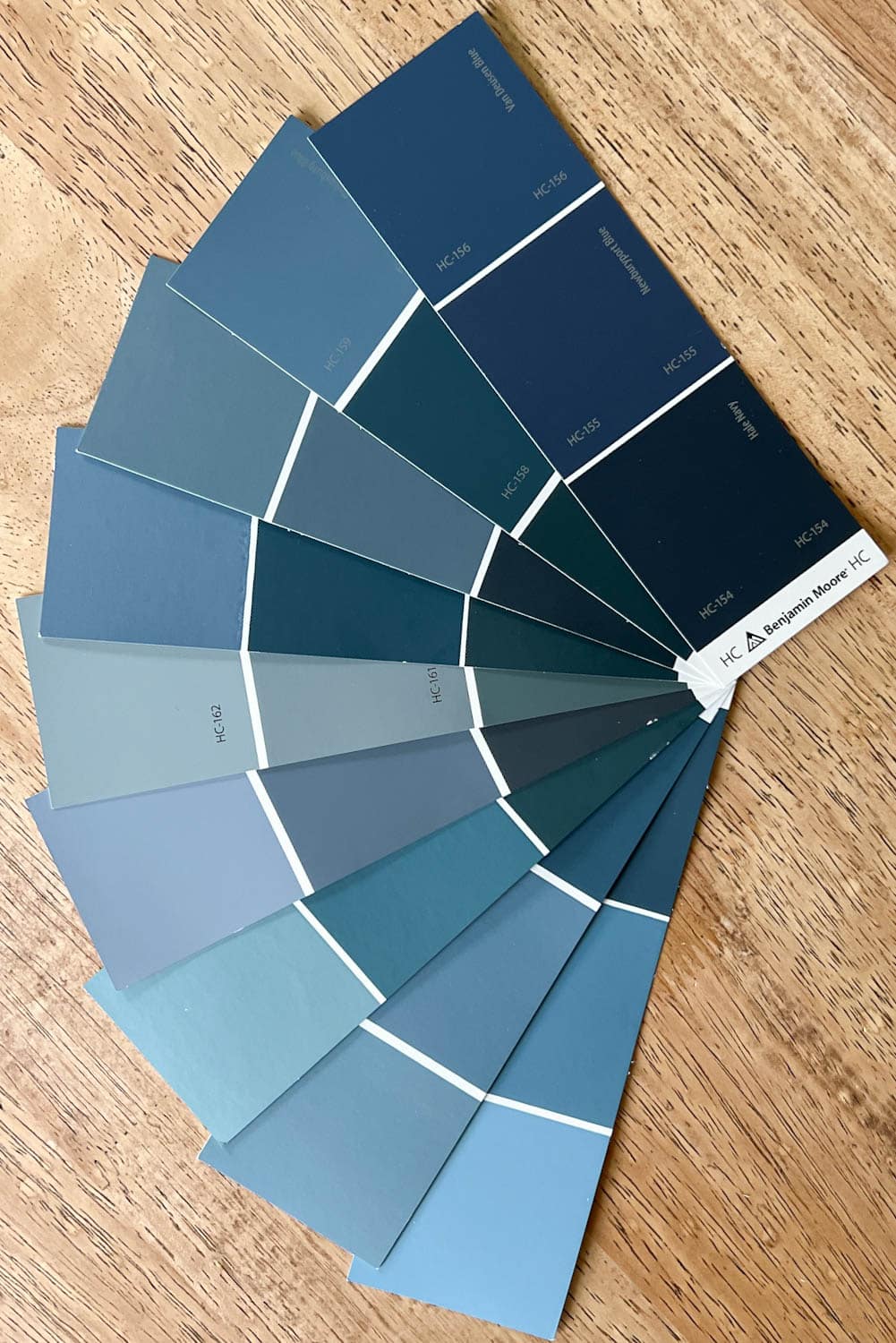 blue paint color swatches