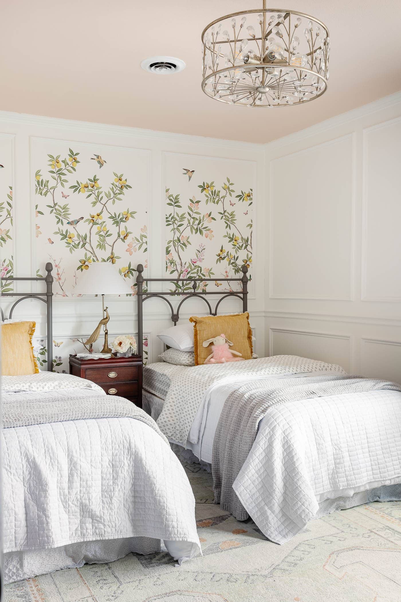 how to make your house look expensive - add wallpaper - chinoiserie wallpaper in a toddler girl bedroom 