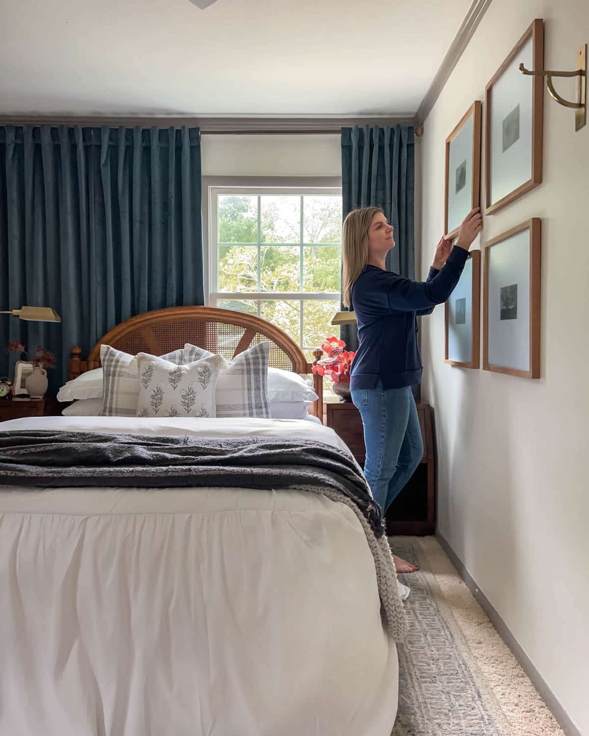 hanging picture frames in a grid