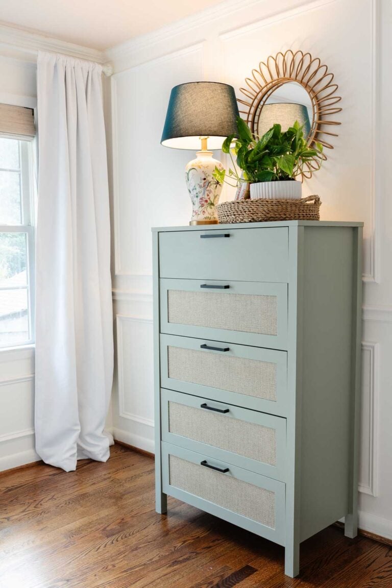 How to Paint Laminate Furniture – Regan’s Room Progress