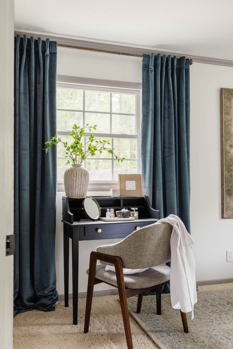 How to Redecorate a Room in Under an Hour + Guest Bedroom Decor Refresh