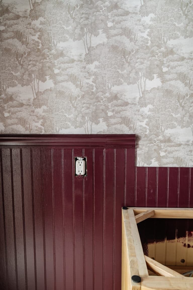 Trending French Style Modern Toile Wallpaper