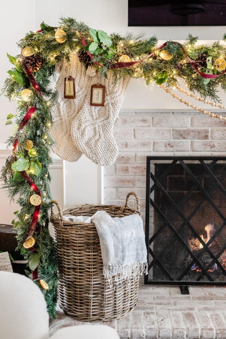 DIY Christmas Decorations You Can Make Inexpensively in 2024