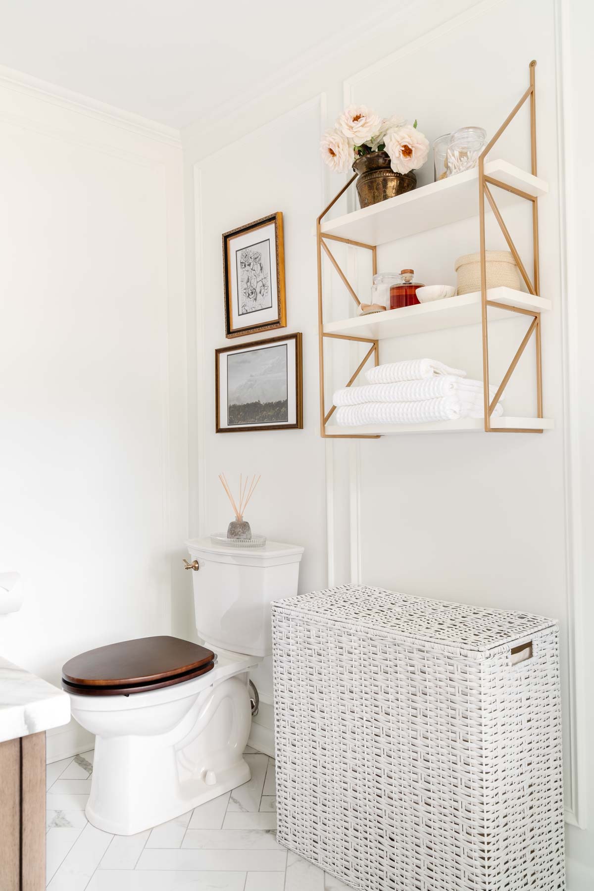 small bathroom with wall mounted shelves