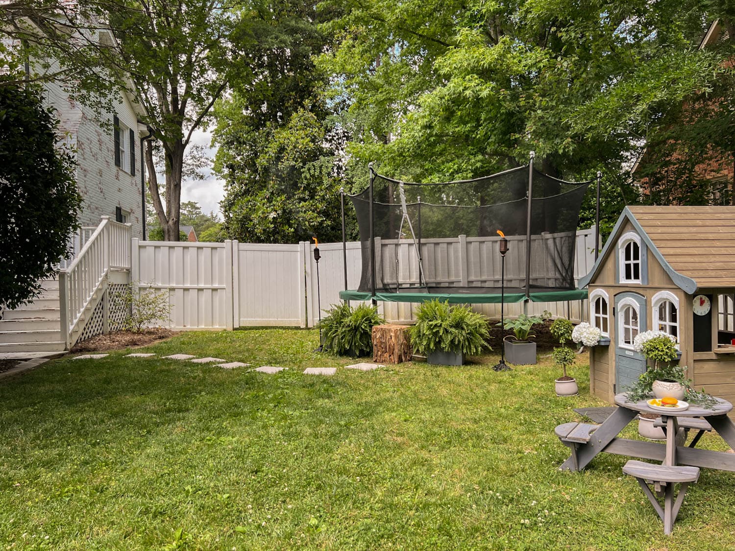 side yard play area