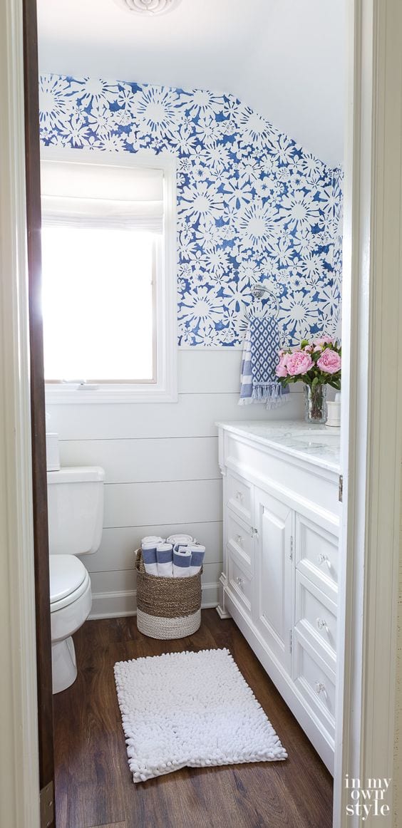 adding a wall stencil as an inexpensive alternative to wallpaper on bathroom walls