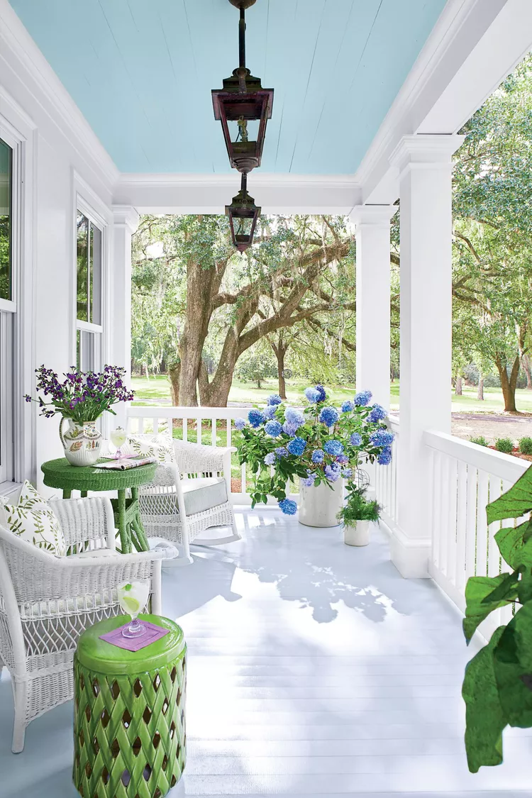Southern porch ceiling in Sherwin Williams Waterscape